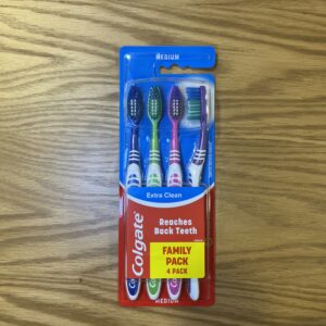 مسواک۴قلو کلگیت مدل Extra Clean